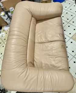 Leather Love Seat With Throw Pillow