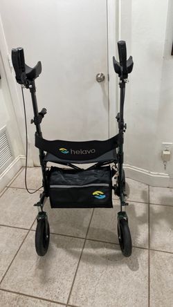 Helavo Upright Walker with Seat