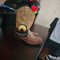 Cheyenne Genuine Boots 