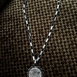 Saint Peter Chain