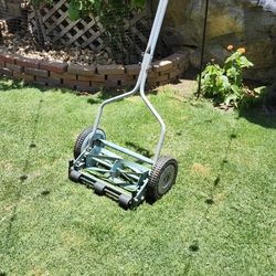 Reel Mower Dor Small Yards 