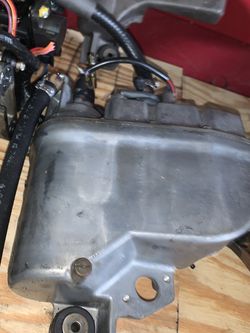 FUEL PUMP + VST Tank For (Yamaha 150HP, 200HP, 225HP, And 250HP) OX66, In Perfect Condition