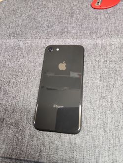 Iphone 8 64gb   ⭐️ TMOBILE And Metro Pcs