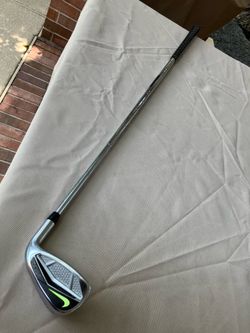 Nike Vapor Approach/Gap Wedge  (52/Stiff Flex)