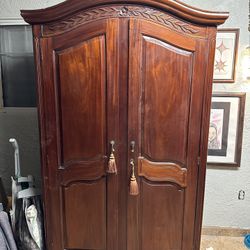 Antique Wardrobe 