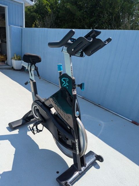 Precor Chrono Power Indoor Exercise Bike (Commercial Grade)