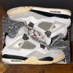 Jordan 4 “military black” Size 10.5