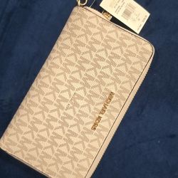 Michael  Kors Wallet 