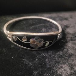 Vtg Abalone Mother Of Pearl Hinged Bracelet Bangle