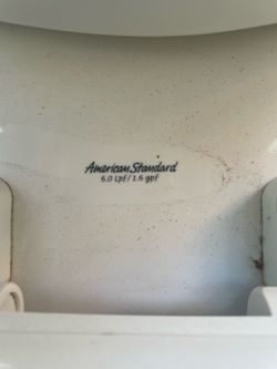 Toilet American 1.6 gpf