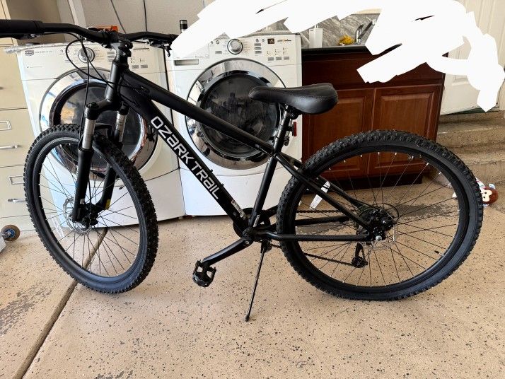 Ozark Trail 27.5 Vibe Mountain Bike