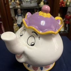 1994 Treasure Craft  Mrs Potts tea pot cookie jar 