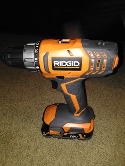 Rigid 18V. Drill and battery like new ( No Charger)