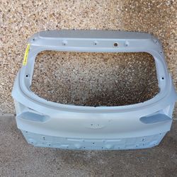 2016-18 Hyundai Tucson Tail Gate (Body Parts)