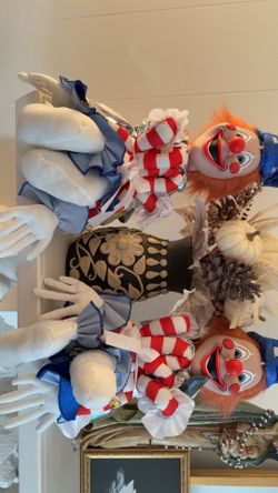 Spirit Halloween Poltergeist Clown Dolls New
