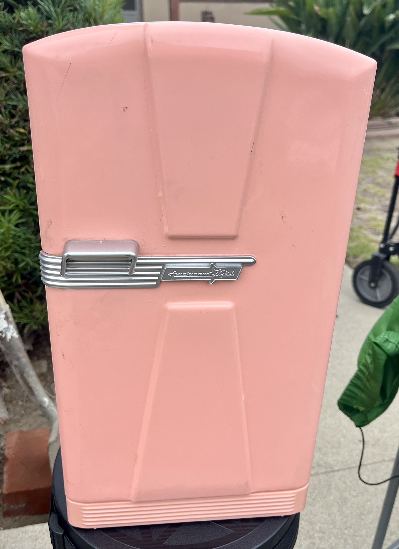 American Girl Doll Maryellen's Refrigerator set - Retired