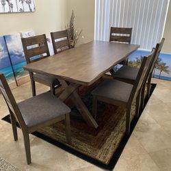 Brand New Solid Wood Shaped Edge 7pc Dining Set 