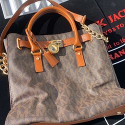 Michael Kors Hope Tote Bag Large Leather 