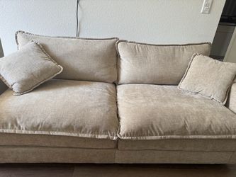Couch / sofa / 2 seater