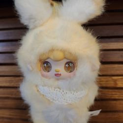 LABUBU BUNNY 🐰 AUTHENTIC LABUBU  FROM CHINA.  NEW w/Box . Adorable!