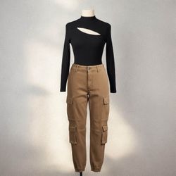 Gorgeous bodysuit top medium & cargo joggers size5