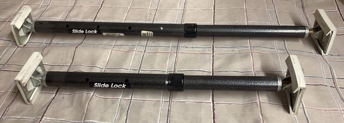 Slide Locks. Top 18.5 in to 25.5 in —. Bottom 13 in to 18.5 in