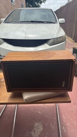 Free speaker unsure if world
