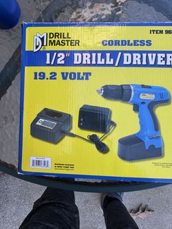 Drill Master 19.2 Volt 1/2" Cordless Drill/Driver