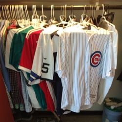 (6) Sports Jerseys 2xl