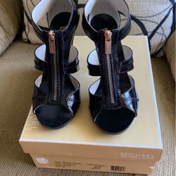 Michael Kors Black Size 8