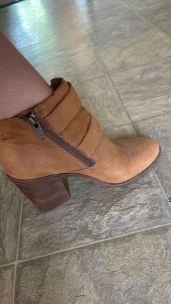 Steve Madden boots