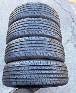 215 50 R 18 vendo llantas usadas Marca Goodyear