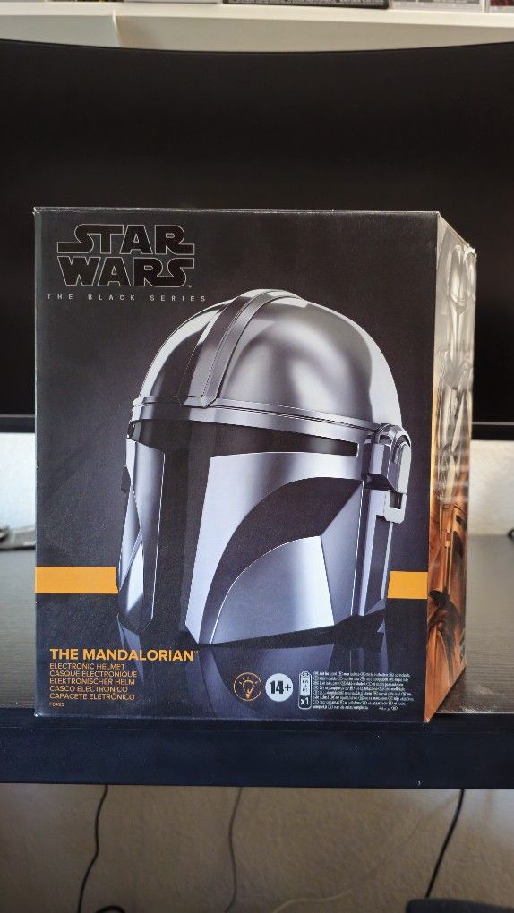 Star Wars Black Series Mandalorian Helmet