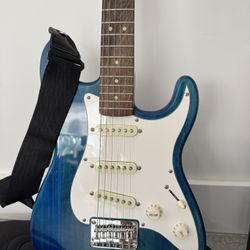 Squire Starter Kit Guitar And Case Plus Amp 