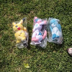 Pokemon Plushies 