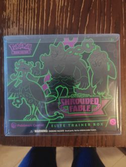 Pokemon: Shrouded Fables ETB Pokémon Center
