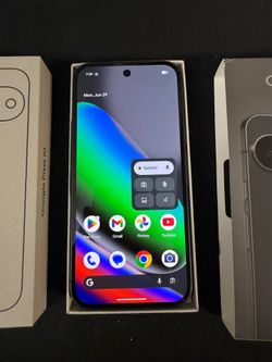 Pixel 10 - Unlocked, Excellent Condition