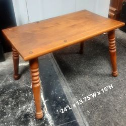 Vintage Rock Maple Side Table / Maple End Table / Wooden Side Table