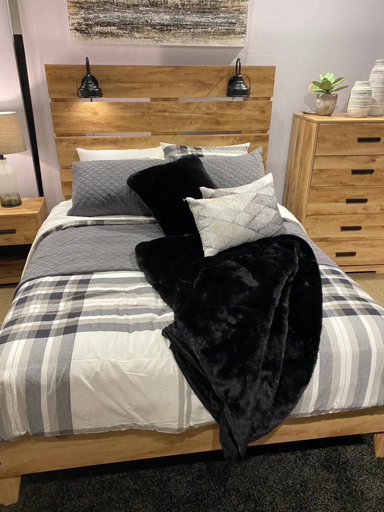 Cambeck Whitewash Twin Panel Bed, Dresser And Nightstand$10 Down Payment And Financing Available