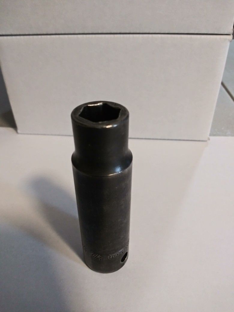 Snap On Socket Impact Deep 1/2--1/2 Drive SIM 160 USA.