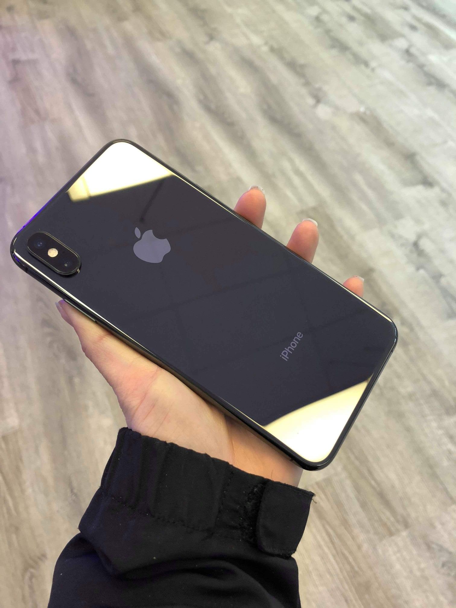 Apple iPhone Xs Max 512GB Unlocked