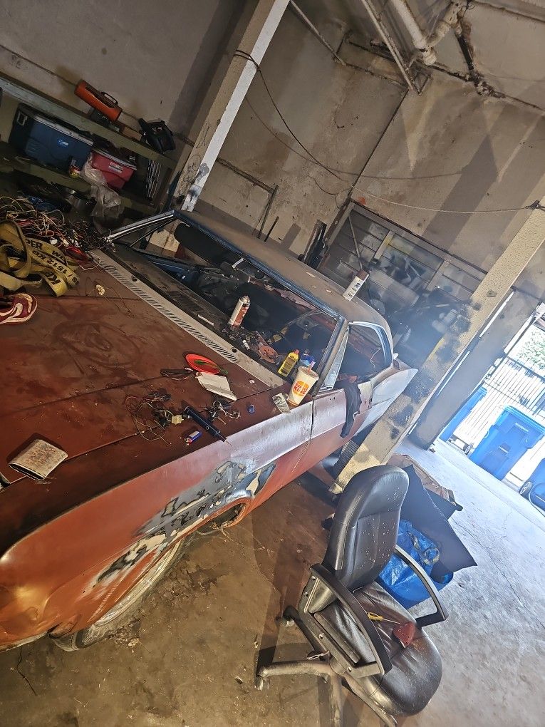 66 Chevy Impala 4 Speed