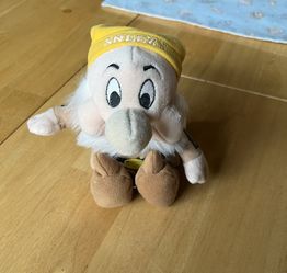 Disney Snow White And The Seven 7 Dwarfs Sneezy Plush 8” Bean Bag StoreDisney Snow White And The Seven 7 Dwarfs Sneezy Plush 8” Bean Bag Store