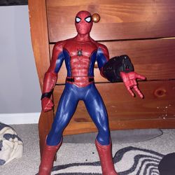 Spider-Man homecoming super sense 24” action figure B9704