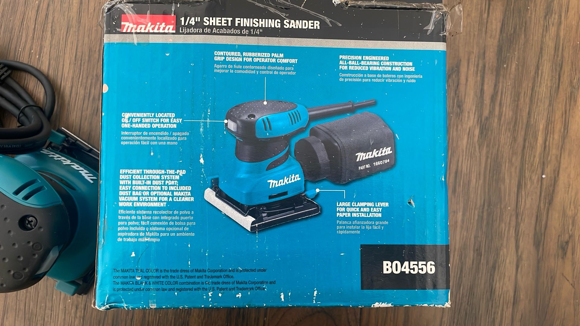 Makita 1/4” Sheet Finishing Sander