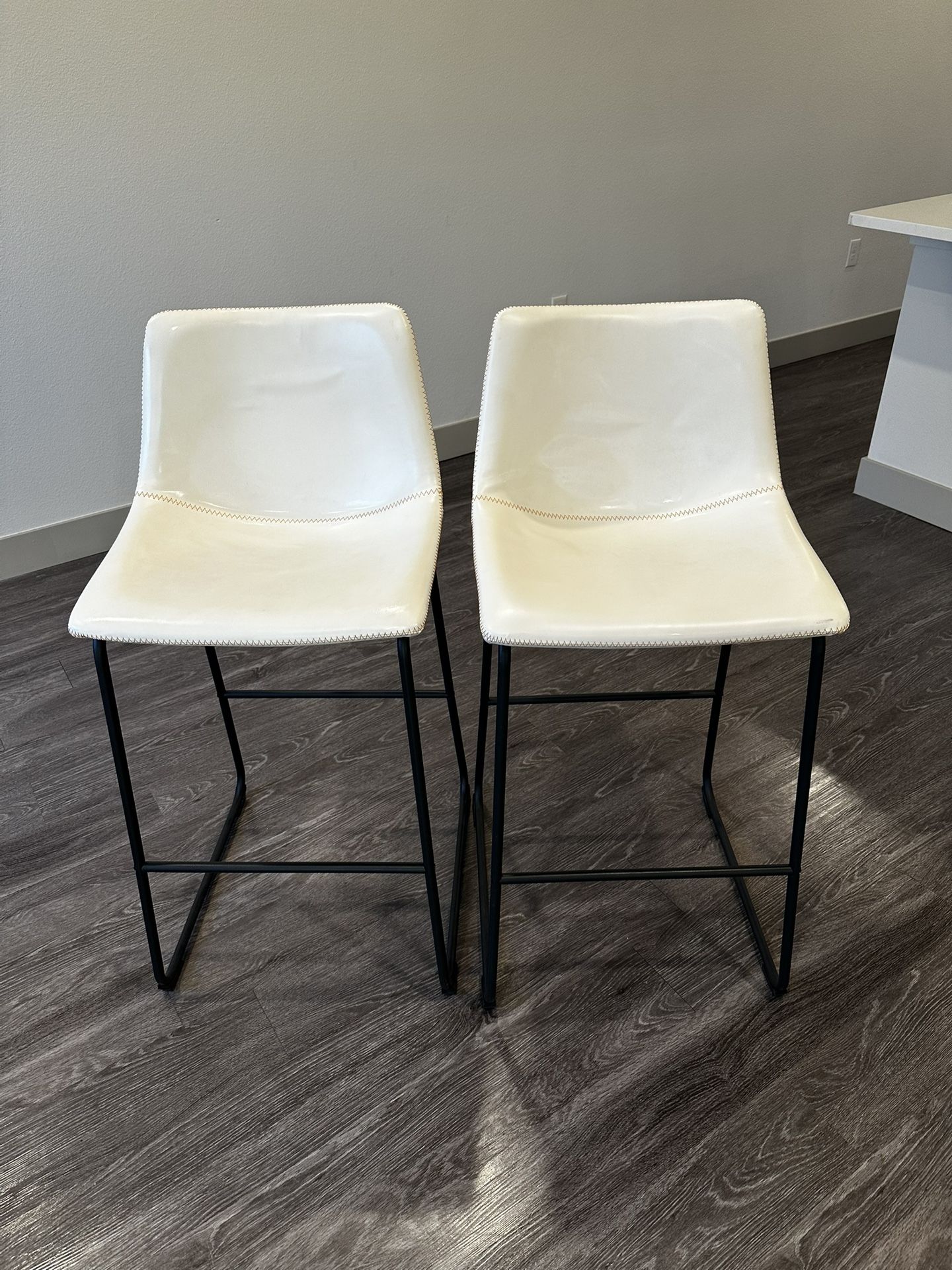 White Counter Height Bar Stools