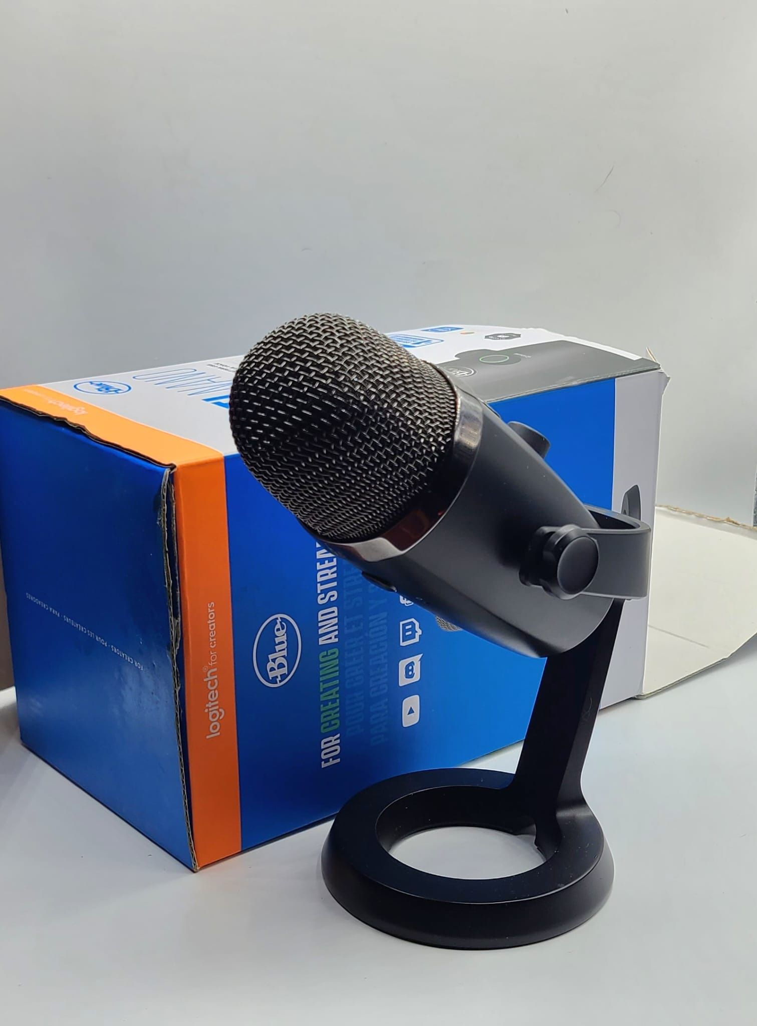 Blue Yeti Nano Premium USB Microphone