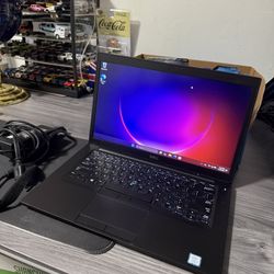 Computer Laptop Dell Latitude 