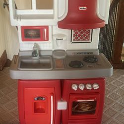 Little Tikes Kitchen Play Set 