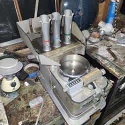 vintage Klopp CE Electric Coin Counter